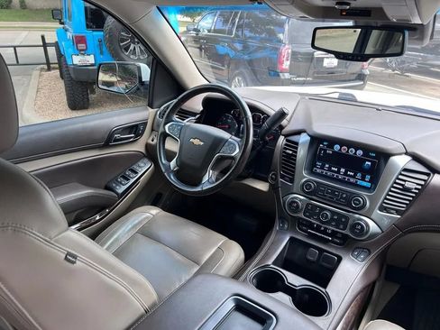 Used 2019 Chevrolet Suburban LT w/ Texas Edition Package RWD image 27