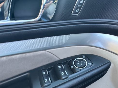 Used 2018 Ford Explorer 4WD image 28