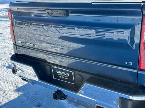 Used 2022 Chevrolet Silverado 1500 LT w/ Diesel Off-Road Package image 13