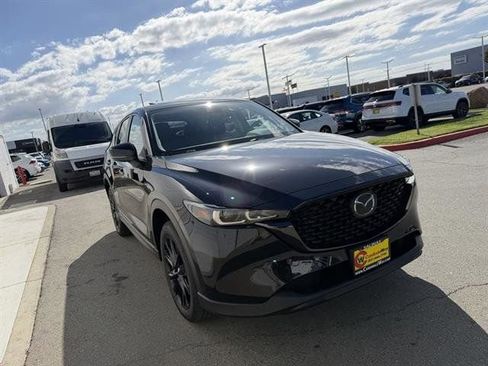 New 2025 MAZDA CX-5 Carbon Edition image 8