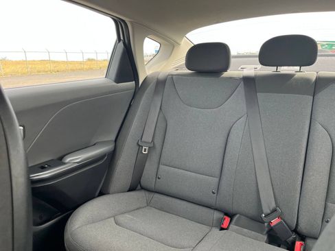 Used 2025 Kia K4 FWD image 34