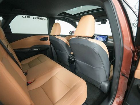 Certified 2025 Lexus RX 350 Premium w/ Accessory Package FWD image 18