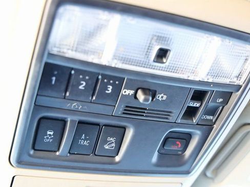 Certified 2020 Toyota 4Runner Limited image 29