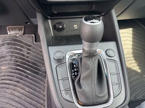 Used 2023 Hyundai Kona SEL w/ Cargo Package image 33