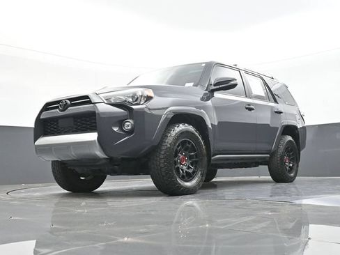 Used 2024 Toyota 4Runner TRD Off-Road Premium w/ Moonroof Package AWD/4WD image 58