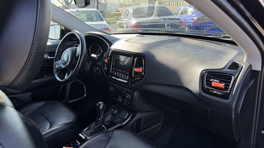 Used 2019 Jeep Compass Limited AWD/4WD image 26