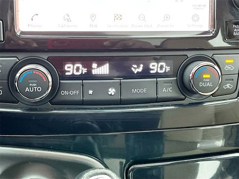 Used 2022 Nissan Maxima Platinum w/ Sport Mat Group image 16