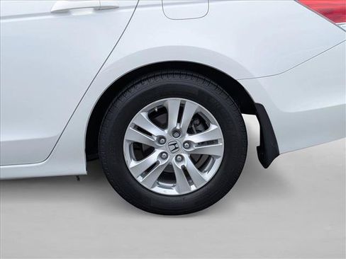 Used 2010 Honda Accord LX-P image 19