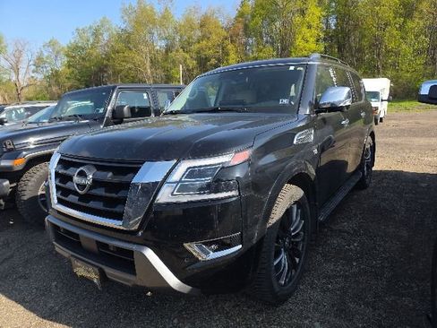 Used 2022 Nissan Armada Platinum w/ Captain's Chairs Package AWD/4WD image 10