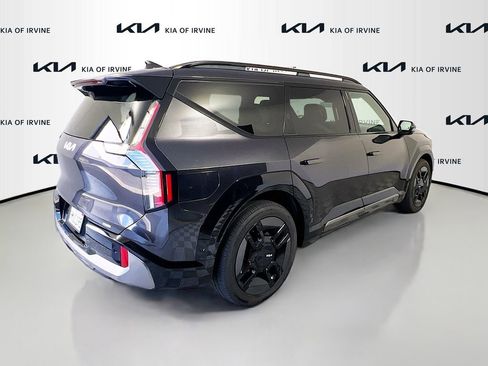 Used 2024 Kia EV9 GT-Line AWD/4WD image 8