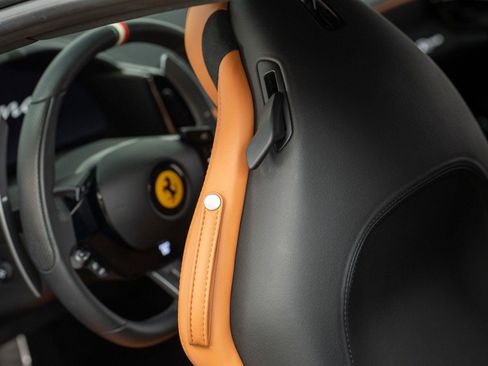 Certified 2022 Ferrari Roma image 25