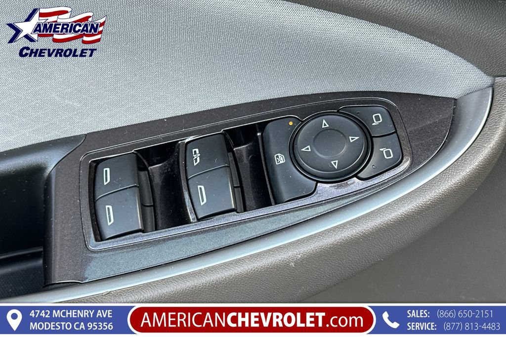 Used 2025 Chevrolet Malibu LT FWD image 12