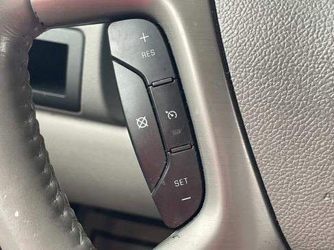 Used 2013 Chevrolet Tahoe LT w/ Luxury Package image 27