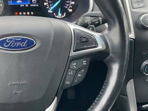 Used 2015 Ford Edge SEL AWD/4WD image 36