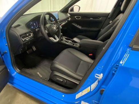 Used 2025 Honda Civic Sport Touring image 10