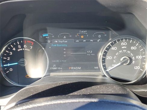 Used 2019 Ford F150 Lariat image 16