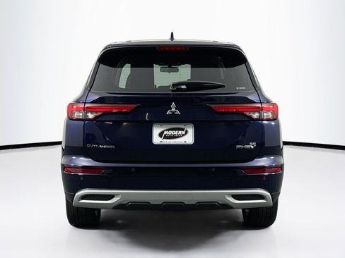 Used 2023 Mitsubishi Outlander SE AWD/4WD image 14