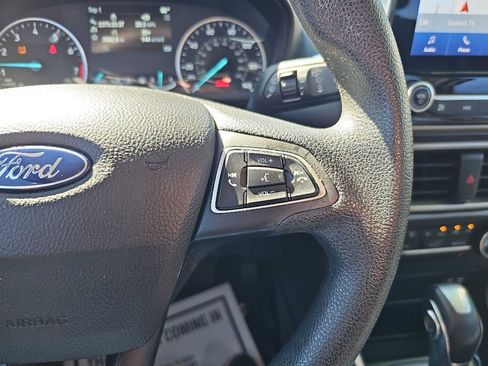 Used 2021 Ford EcoSport SE w/ SE Convenience Package image 24