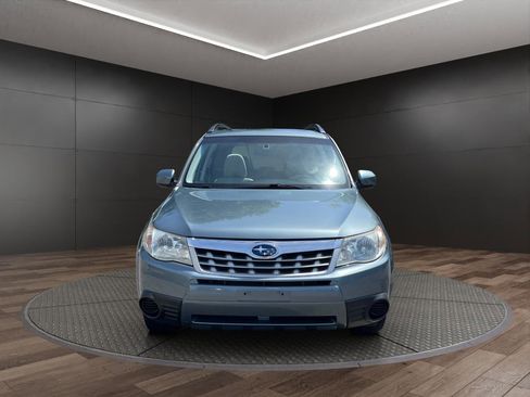 Used 2012 Subaru Forester 2.5X Premium AWD/4WD image 3