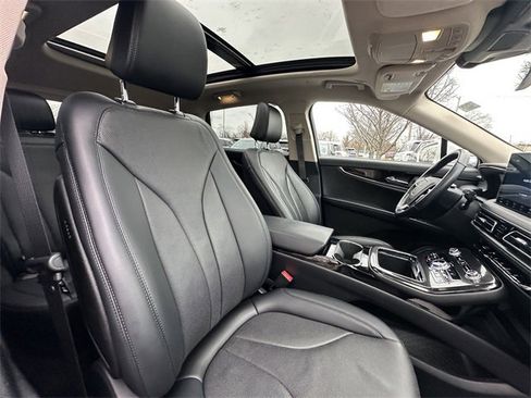 Certified 2022 Lincoln Nautilus Reserve image 35