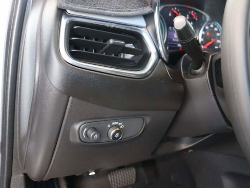 Used 2022 Chevrolet Equinox LS w/ LS Convenience Package image 14