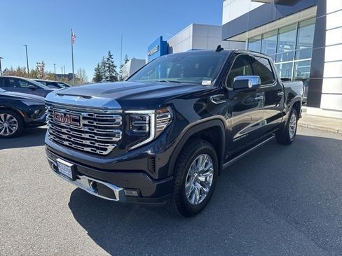 New 2025 GMC Sierra 1500 Denali w/ Denali Carbonpro Edition image 7