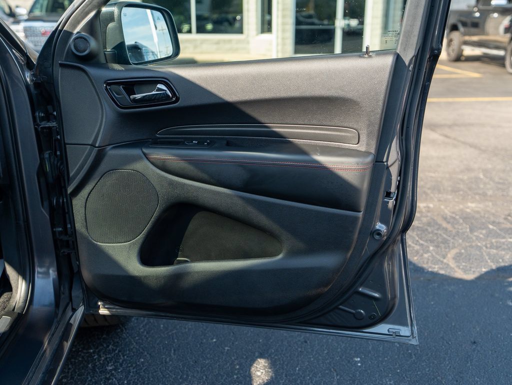Used 2025 Dodge Durango R/T AWD/4WD image 12