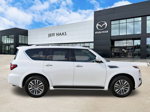 Used 2024 Nissan Armada SL w/ Cargo Package image 5