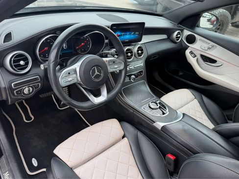 Used 2019 Mercedes-Benz C 300 Sedan image 5