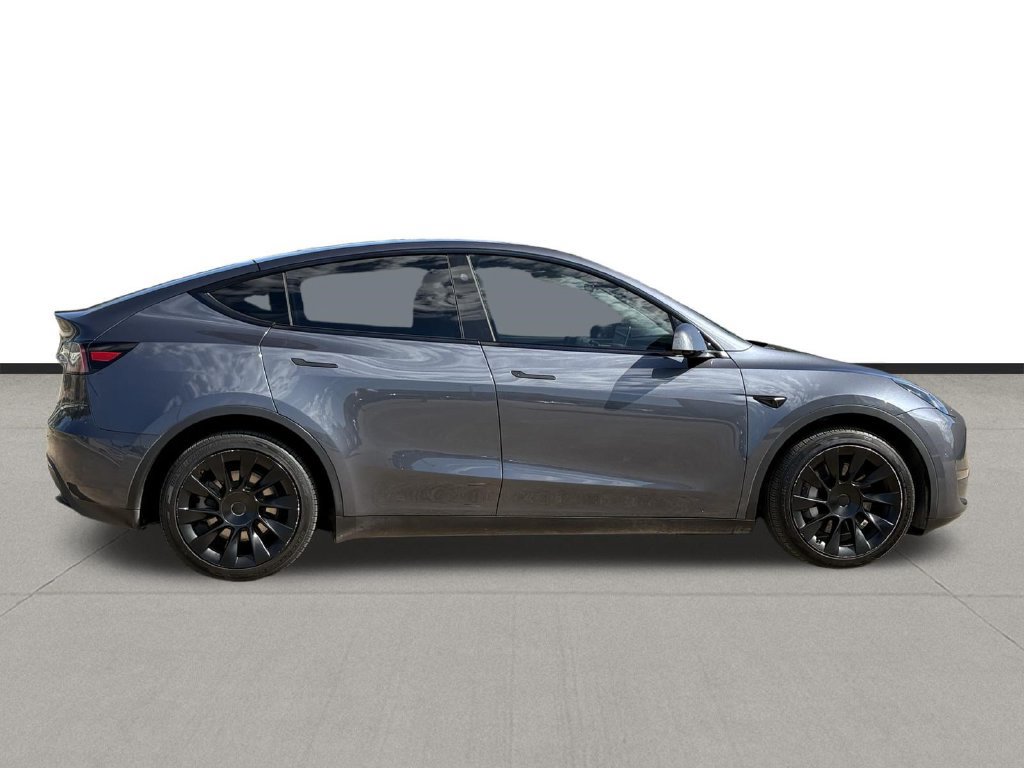 Used 2023 Tesla Model Y Long Range AWD/4WD image 6