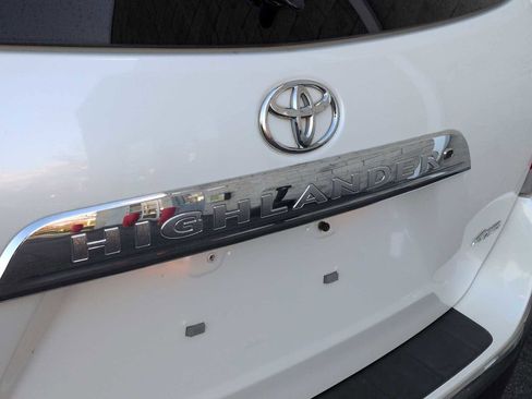 Used 2011 Toyota Highlander Limited image 13