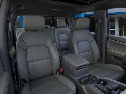 New 2026 Chevrolet Colorado ZR2 w/ Technology Package image 42