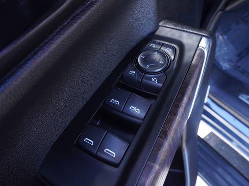 Certified 2022 GMC Sierra 1500 Denali w/ Denali Premium Package image 17