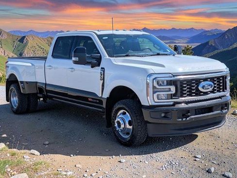Certified 2024 Ford F350 King Ranch AWD/4WD image 8
