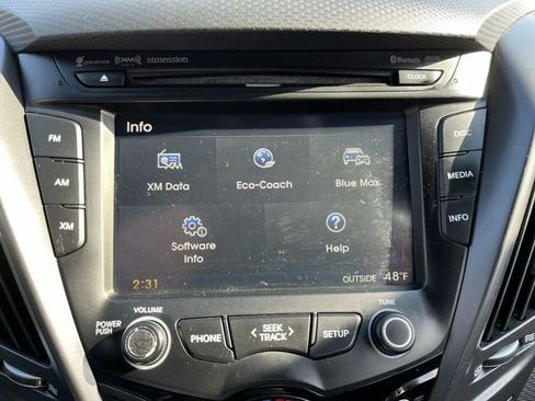 Used 2016 Hyundai Veloster Turbo image 14