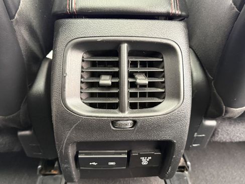 Used 2020 Jeep Cherokee Trailhawk w/ Comfort/Convenience Group image 36