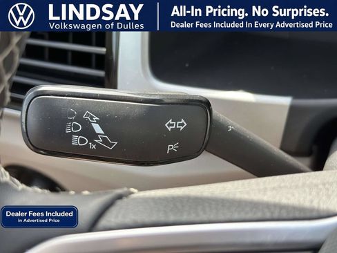 Used 2023 Volkswagen Atlas SE w/ Panoramic Sunroof Package AWD/4WD image 24