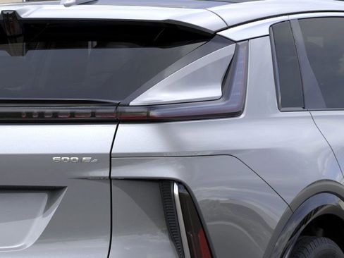 New 2025 Cadillac Lyriq Luxury image 44