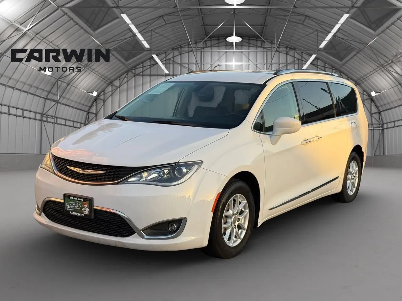 Used 2020 Chrysler Pacifica Touring-L FWD image 1