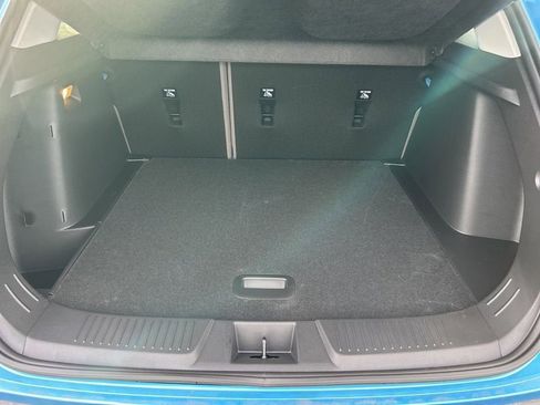 New 2026 Chevrolet Trax ACTIV w/ Sunroof Package image 24