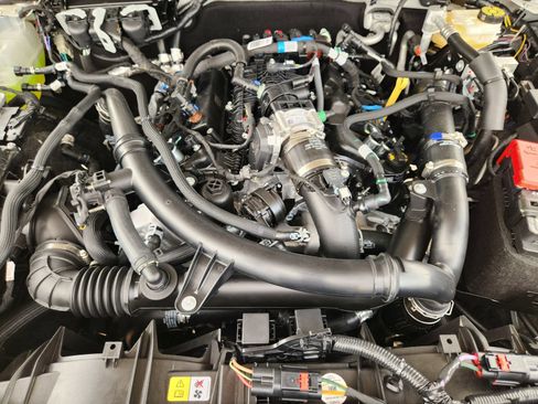 New 2026 Ford Bronco Outer Banks AWD/4WD image 24