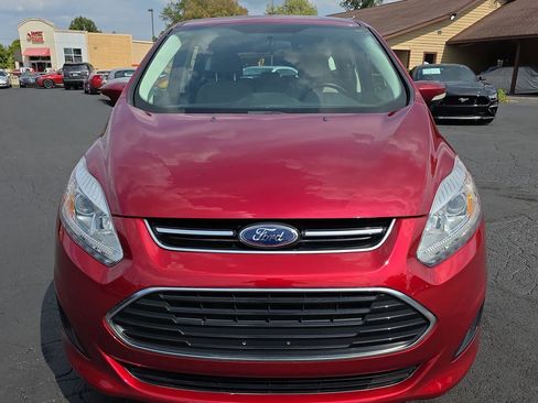 Used 2017 Ford C-MAX Energi SE w/ Equipment Group 401A image 12