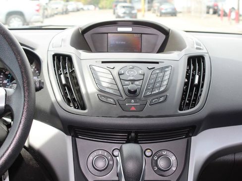 Used 2015 Ford Escape SE FWD image 10