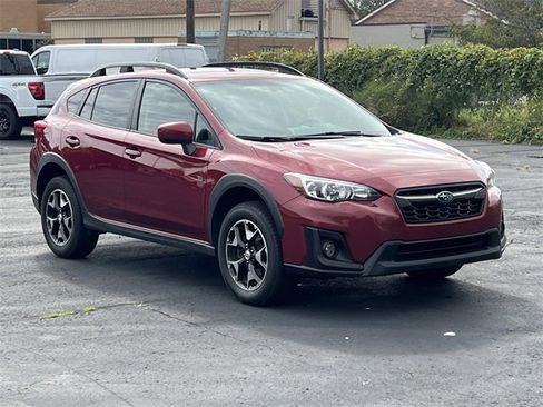 Used 2018 Subaru Crosstrek 2.0i Premium w/ Eyesight System image 7