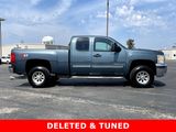 Used 2009 Chevrolet Silverado 2500 LT w/ Exterior Plus Package image 2