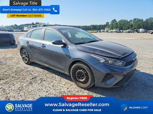 Used 2022 Kia Forte LXS FWD image 5
