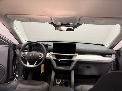 New 2026 Ford Explorer Active AWD/4WD image 31
