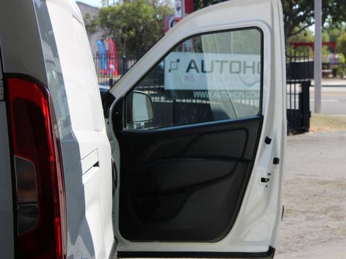 Used 2020 RAM ProMaster City Tradesman FWD image 11
