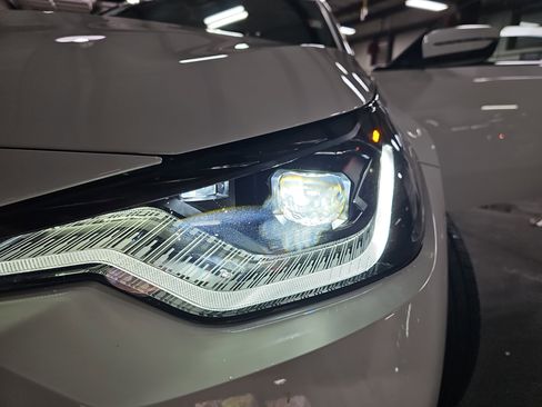 Certified 2023 BMW 230i Coupe w/ M Sport Package image 32