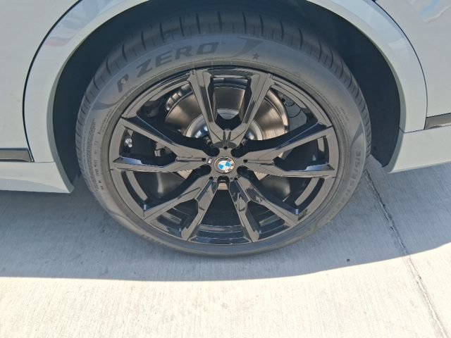 New 2027 BMW X7 xDrive40i w/ Executive Package AWD/4WD image 21